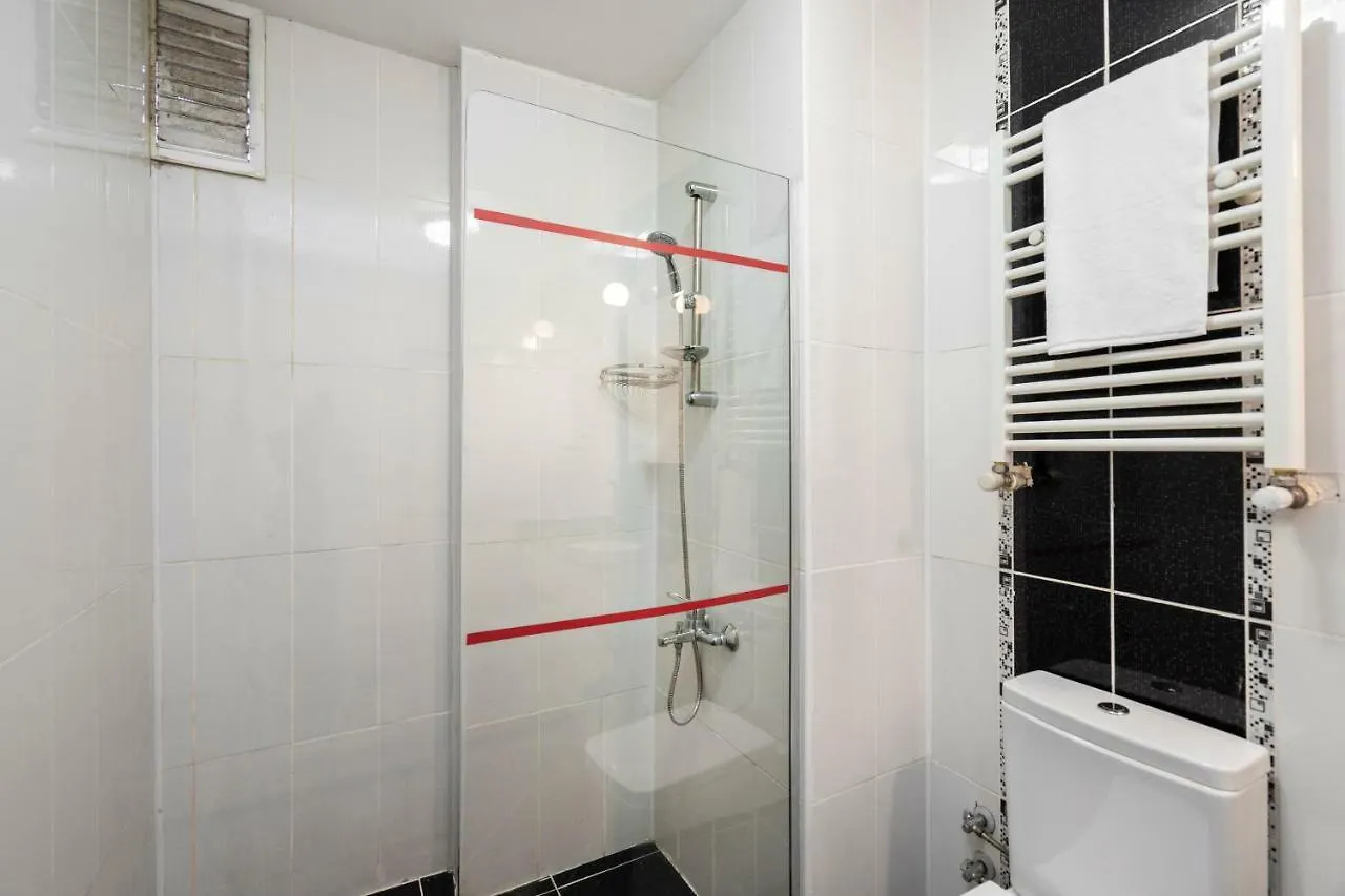 Panda Residence Deluxe Taksim 이스탄불 2*,